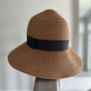 NWOT Sun hat by La Vie En Rose